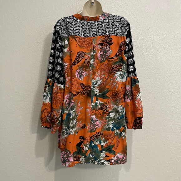 LIKE NEW Feathers by Tolani - Anthropologie - Picture 5 of 7